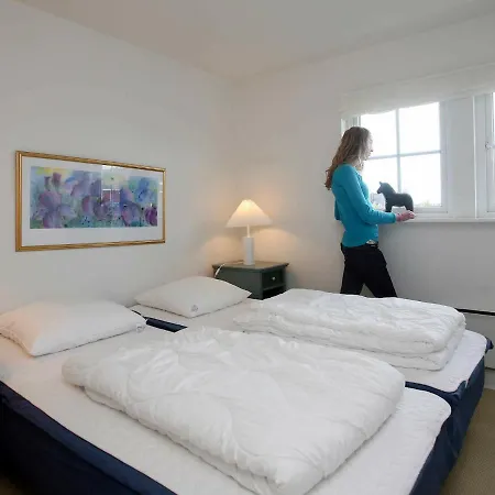 Three-bedroom Holiday In 1 Ferienhaus *