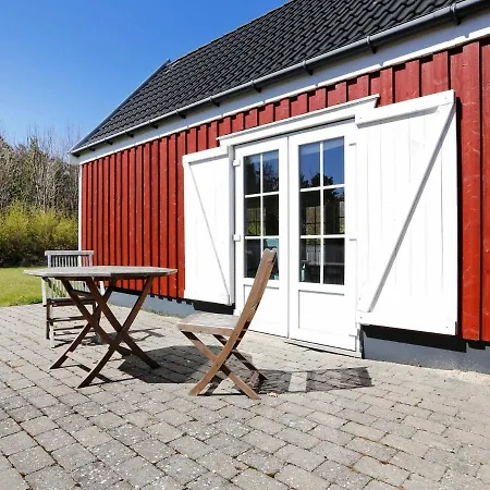 Three-bedroom Holiday In 1 Ferienhaus *